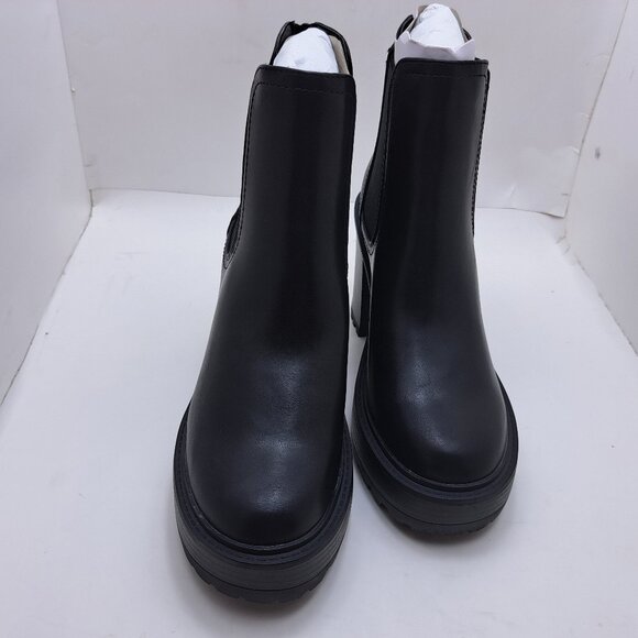 JustFab Kinley Chelsea Ankle Boot - Size 8.5 - Picture 4 of 7